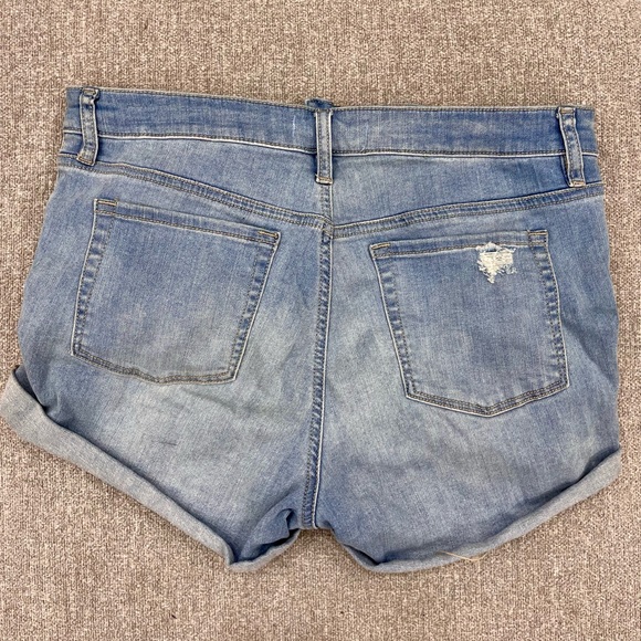 Distressed Light Wash High Waisted Denim Shorts - Picture 2 of 2